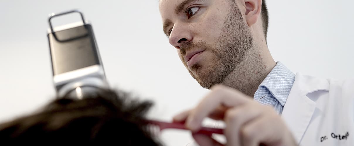Clinic Specialized in Hair Grafting in Madrid Clinic specialized in hair grafting in Madrid.